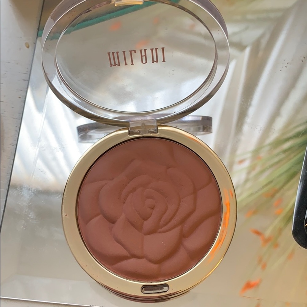 Milano Blush & Highlighter Bundle